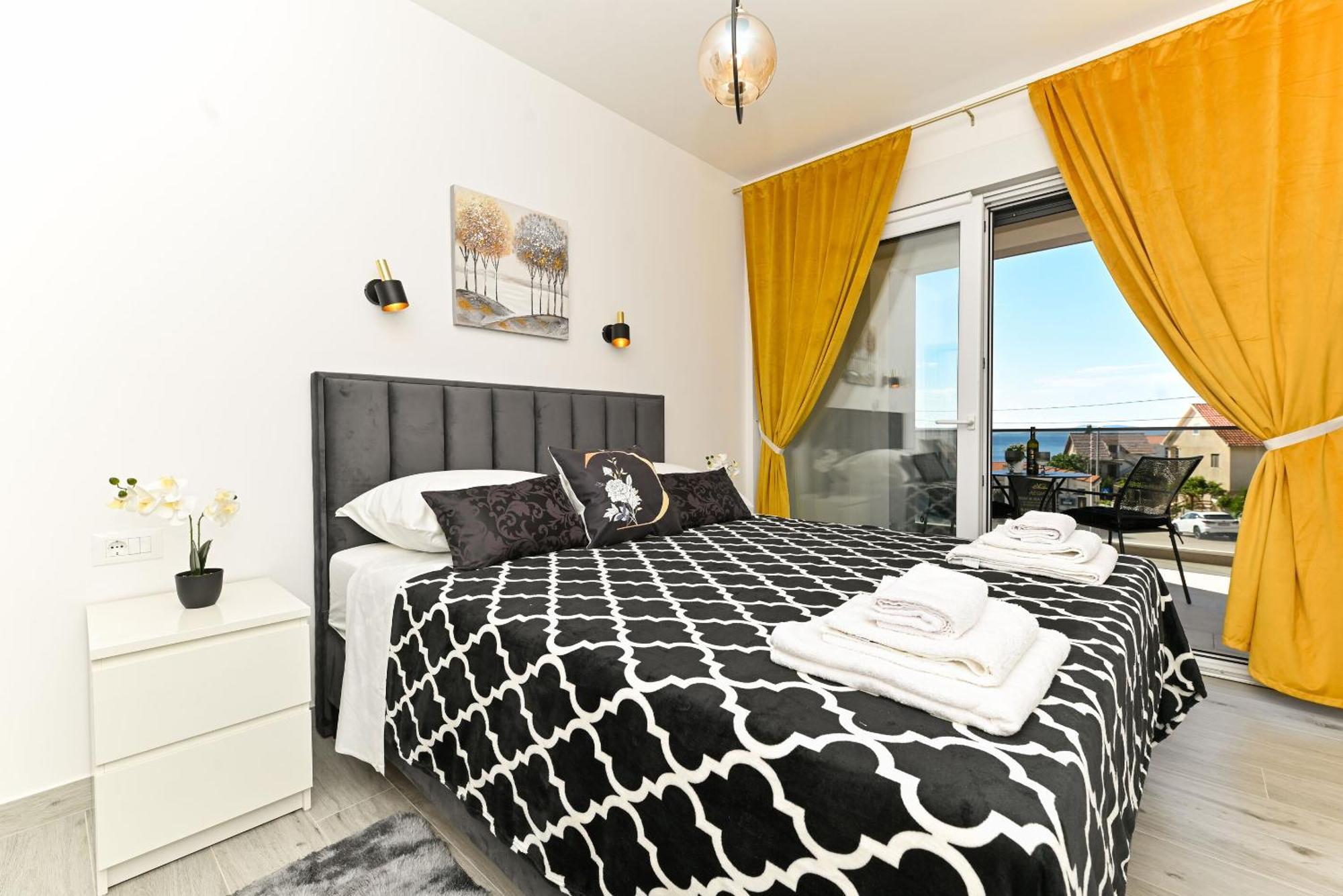 Apartments Diva โตรกีร์ ภายนอก รูปภาพ